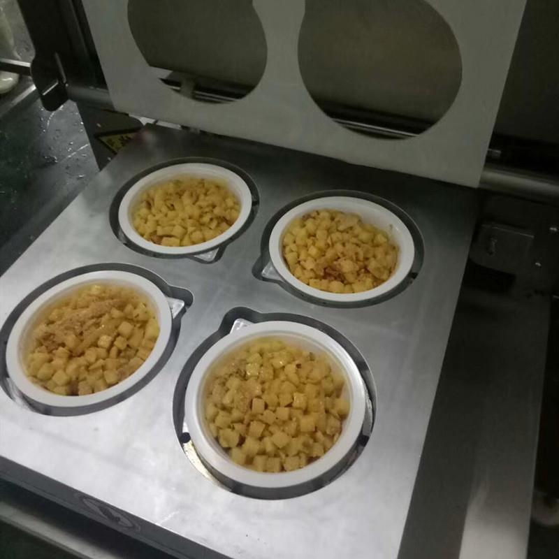 臭豆腐碗式封口包装机生产商自动甜面酱碗式保鲜包装机厂家直供
