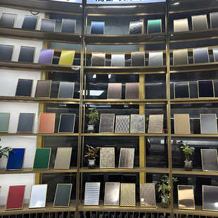 工厂304不锈钢彩色板定制镜面抛光201彩色钢板防滑防刮不锈钢彩板