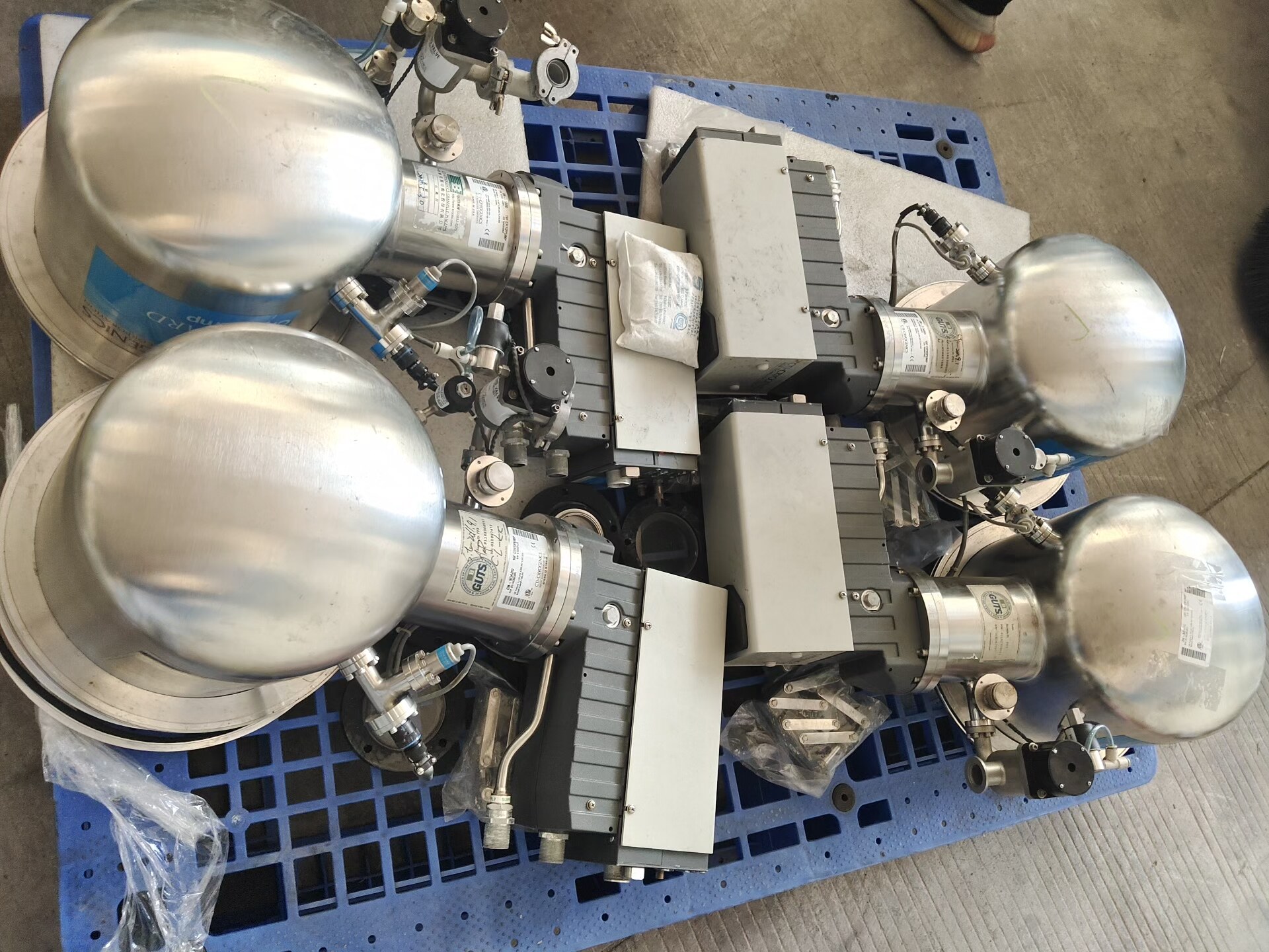 美国原装CTI-CRYOGENICS 10F冷泵，型号811