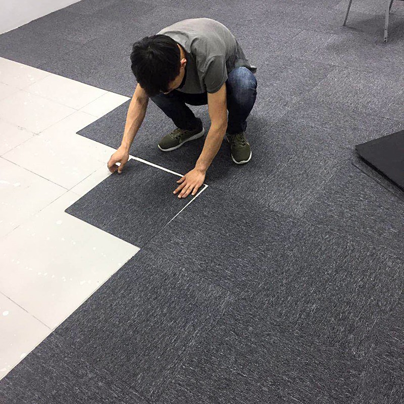 拼接方块地毯 8平方PVC底现代简约地毯 家用卧室满铺丙纶地毯