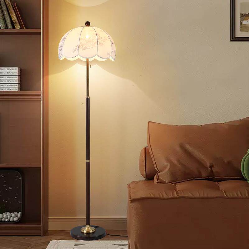 法式中古风落地灯客厅沙发边美式复古布艺实木卧室台灯布艺灯罩