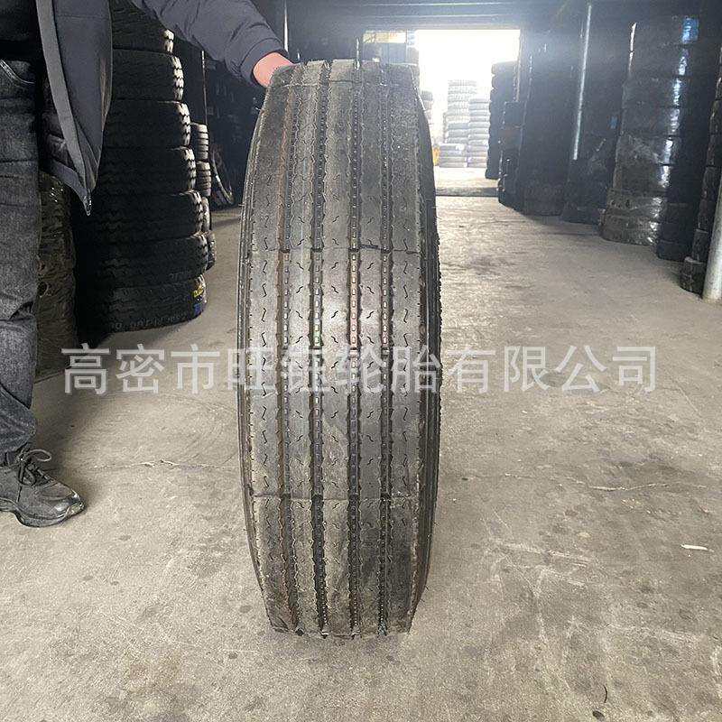 全钢轮胎9.5R17.5拖挂车轮胎16层级HS206花 8R22.5 9R22.5