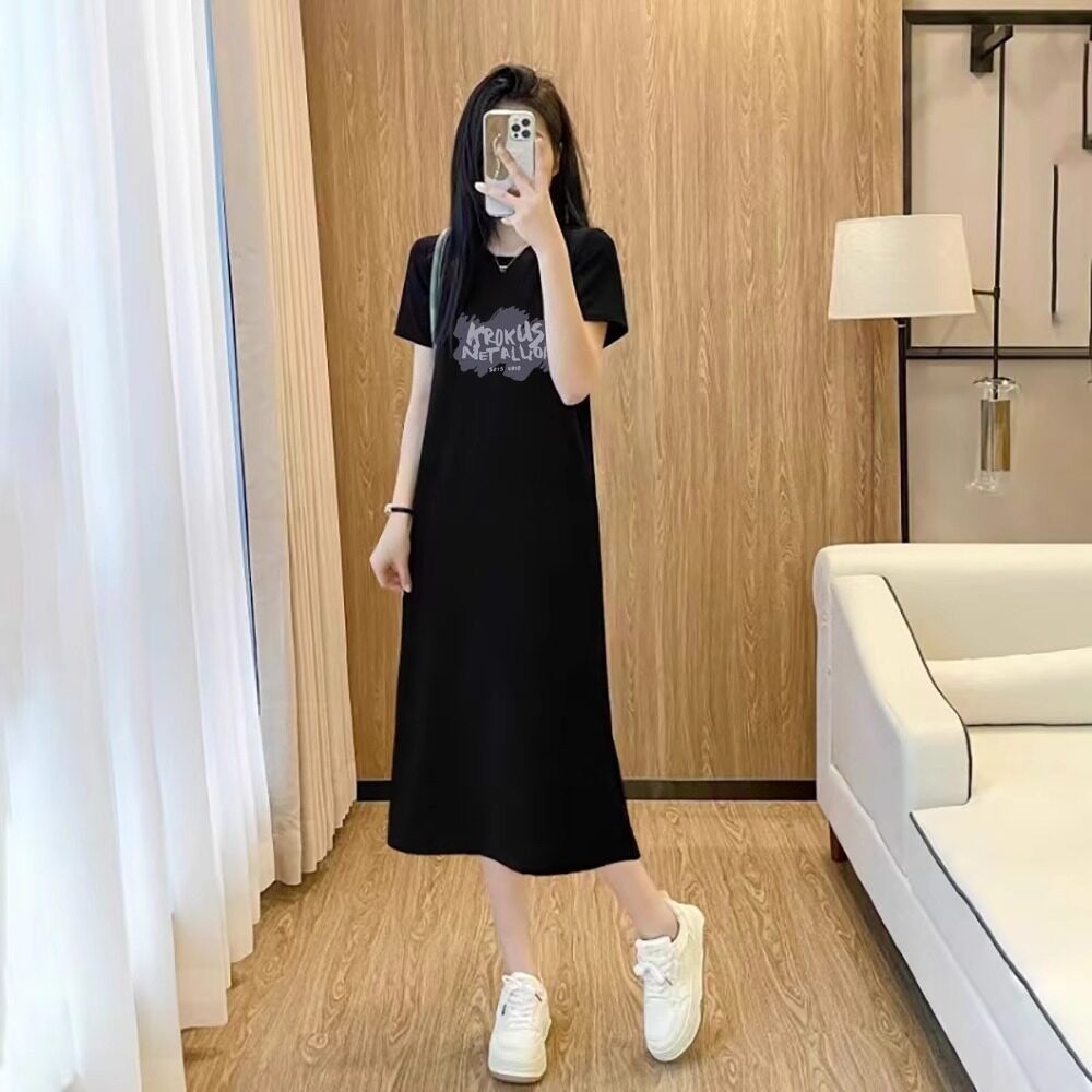 黑色短袖洋装女夏季2026新款韩版洋派时尚减龄印花直筒T恤长裙