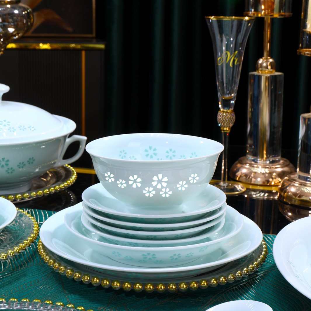 景德镇高温陶瓷餐盘碗碟套装鱼盘饭碗汤煲组合套装家用送礼餐具