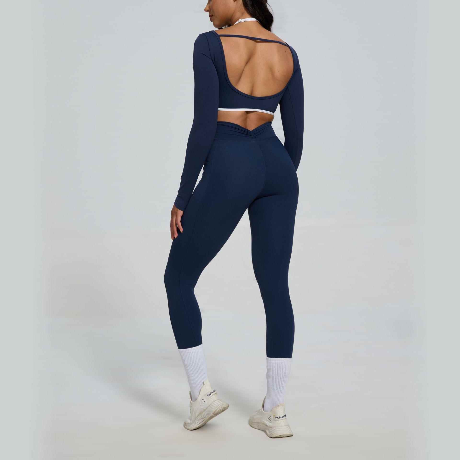 Contrast color beautiful back yoga suit top long sleeve