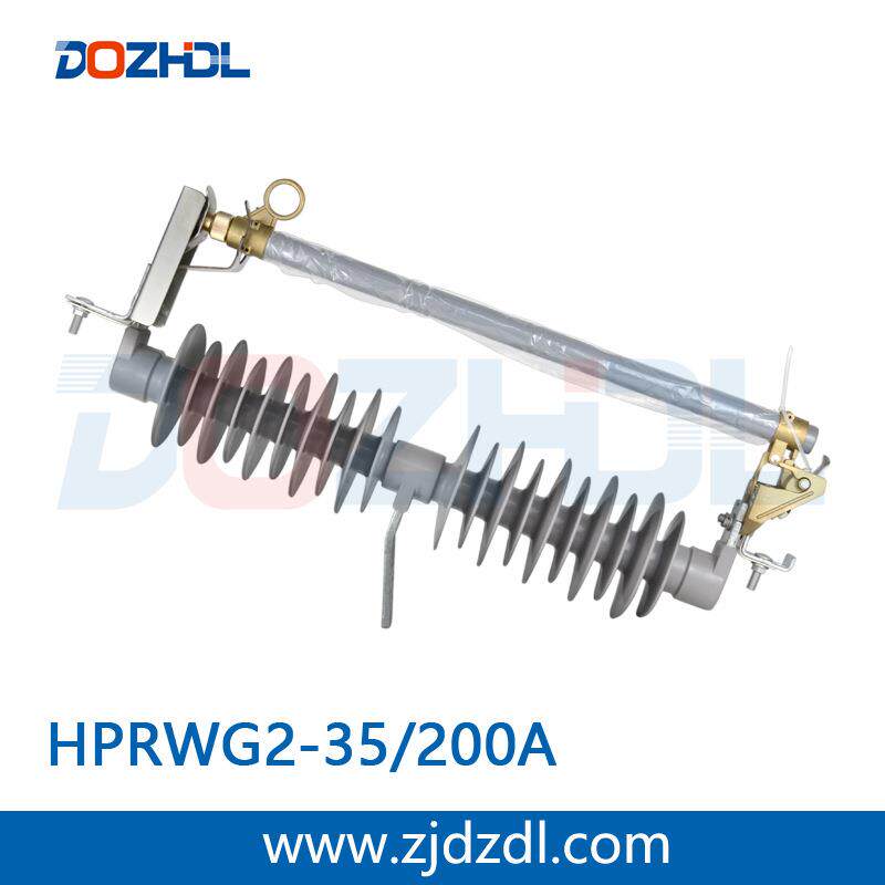 东舟厂家 复合柱上跌落式熔断器HPRWG2-35/200A风电硅橡胶防风型