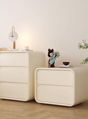 简约现代床头柜奶油风实收物纳超新款三层轻奢卧室JNO储床木边窄