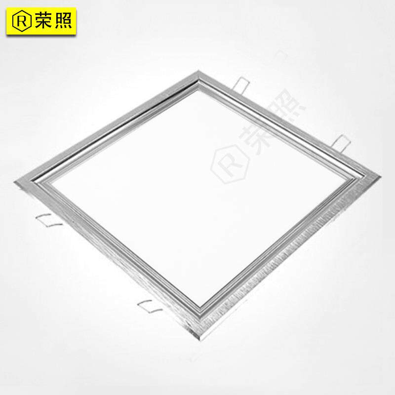 卡扣600X600led平板灯石膏板开孔吊顶弹簧嵌入式PVC塑料扣板木板