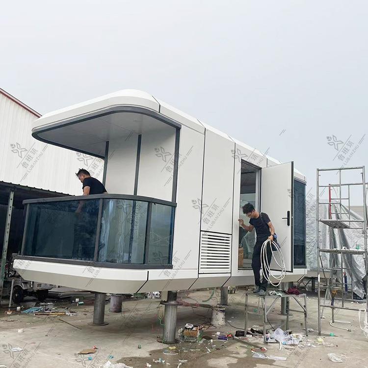 旅游景点海边露营基地特色酒店网红打卡拍照太空舱原力舱民宿