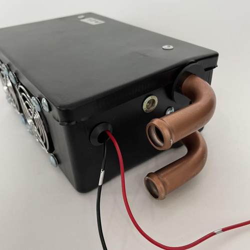 汽BAU车暖暖风机车内加热取暖器车三12孔v24v载加热水器暖风机