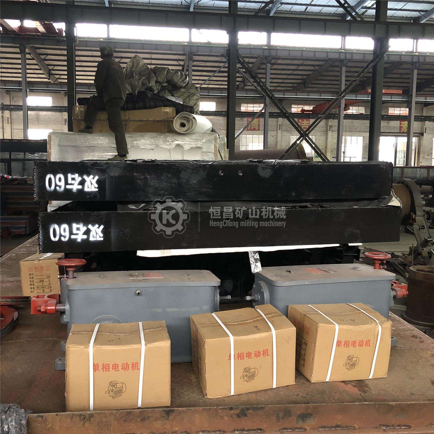 大小槽钢炉渣铜米金属水选110槽细沙摇床4500型摇床玻璃钢摇床
