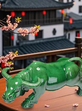 洛阳唐三彩陶瓷牛低头喝水牛卫生间厨房水牛工艺品生肖牛黄牛