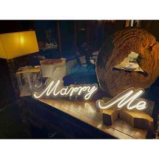 定制 marryme字母灯求婚婚礼婚庆霓虹灯发光字牌定制