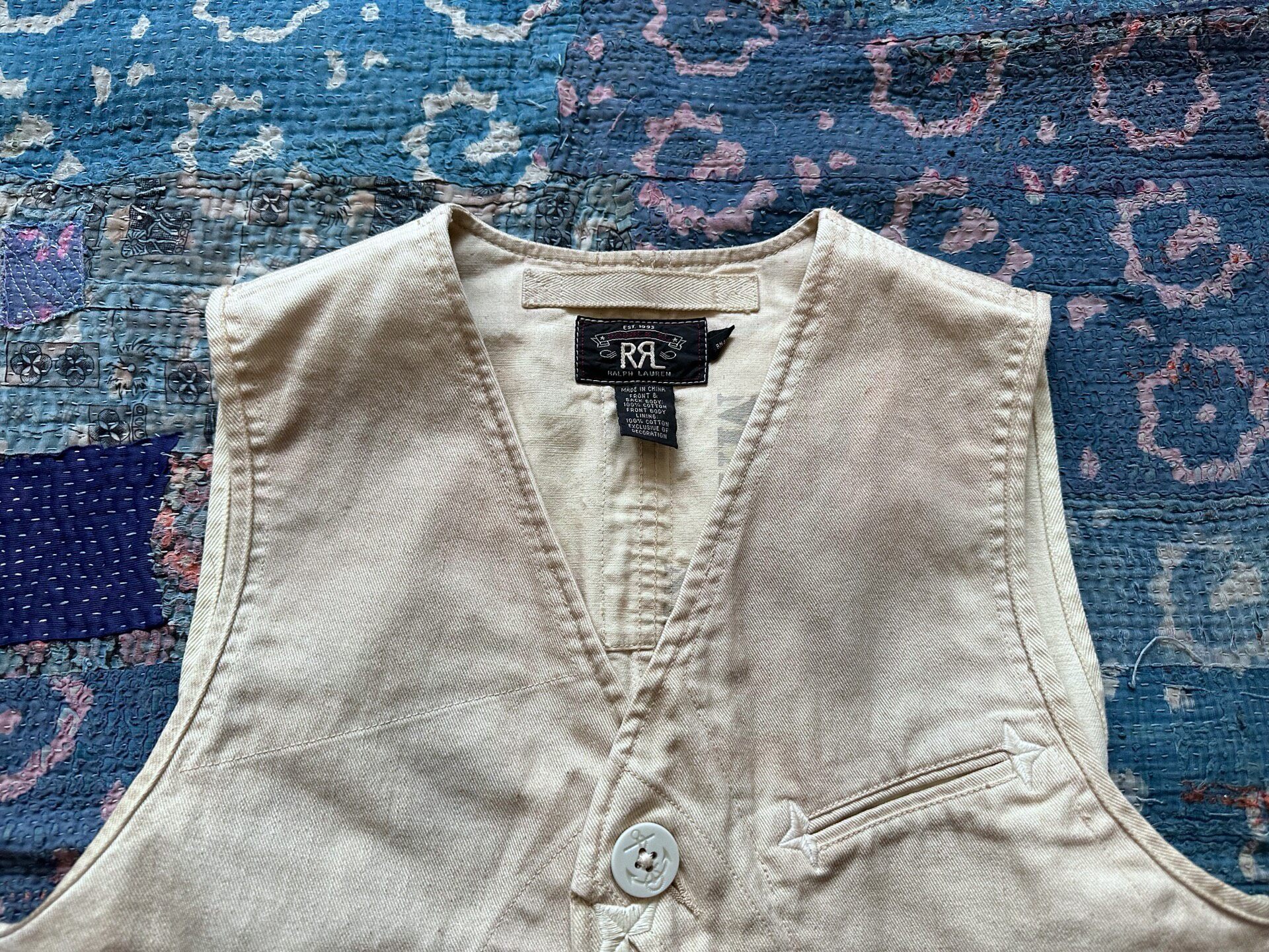 RRL Heavy Distressed Hunting Vest New — detail
