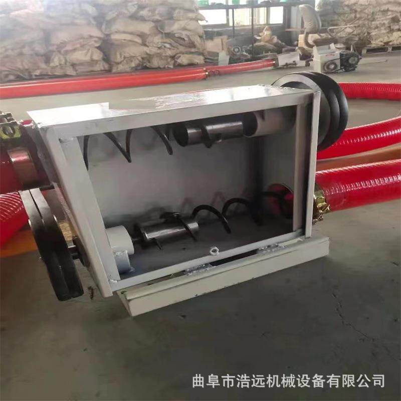 中驱动加长软管吸粮机现货4寸6米弹簧蛟龙机挂车上的螺旋提升机