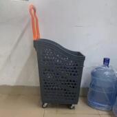 超塑料购筐高背塑子料轻巧市方购物篮便物带轮手拉式 购物篮