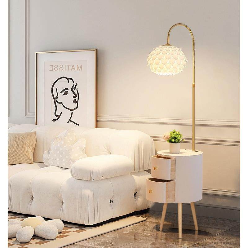 卧室落地灯客厅沙发边几光奶油风氛围感复古置物架床头柜一体台灯