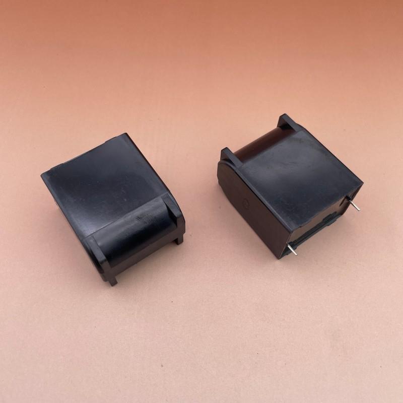 C60AG2VHST805KF205540C0A8UF薄膜电容器