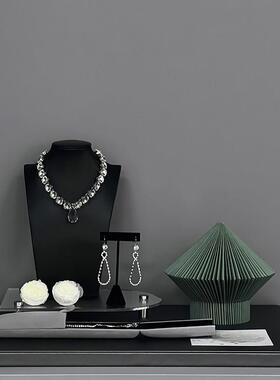 样板间梳妆台摆件轻奢衣帽间装饰绿色折纸纸雕饰品项炼展示架模特