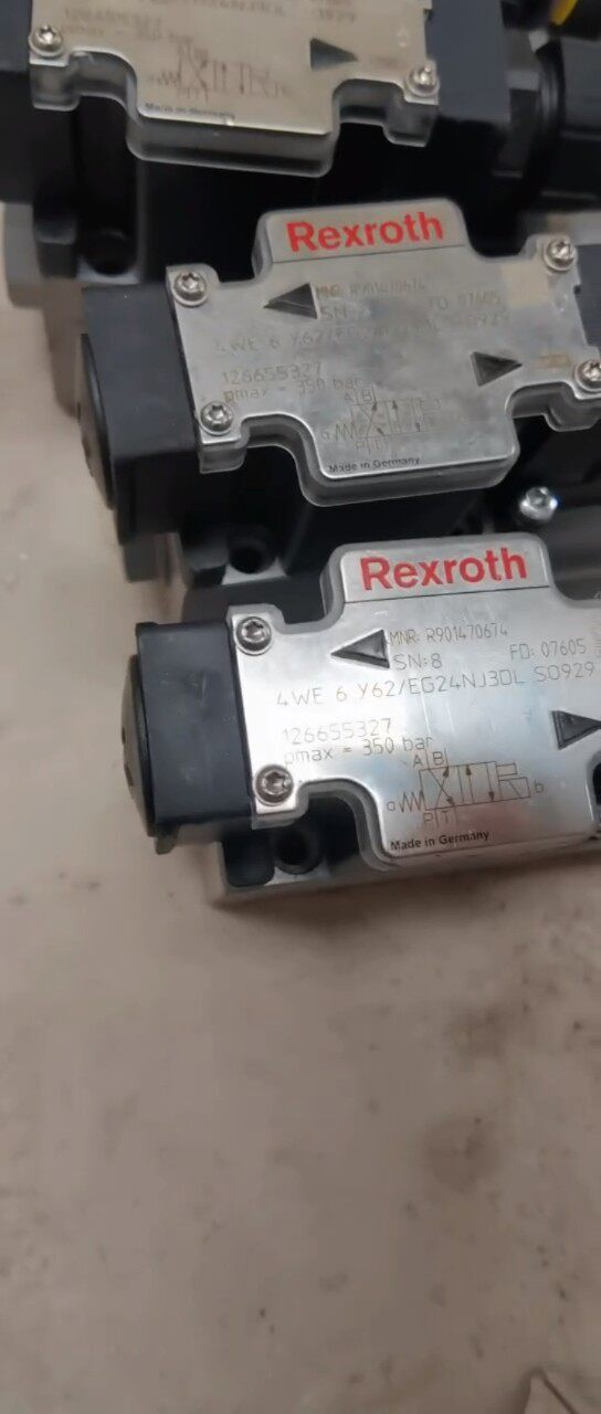 德国力士乐Rexroth原装电磁阀 4WE6Y62/EG24