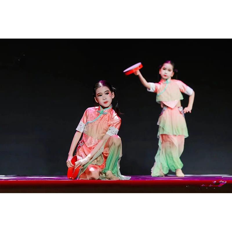 正品童古典听鼓装舞表演服装女孩绘画茶休闲爱情舞蹈服儿伞舞采茶
