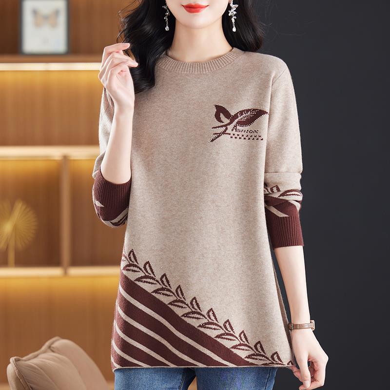 中年妈妈羊毛衫秋冬毛衣女中长款宽松遮肚羊绒衫加大码针织打底衫