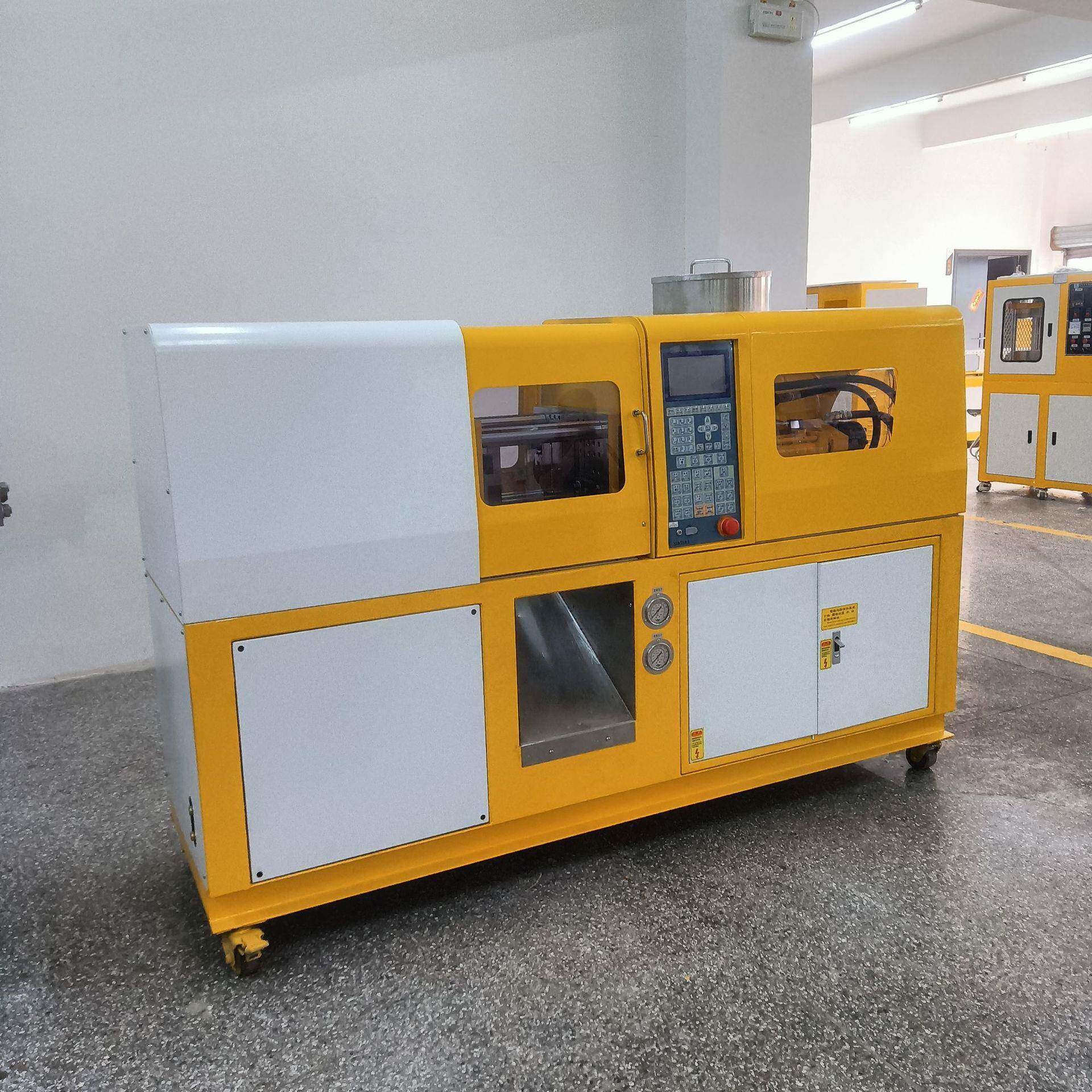 XH-436-20T小型注塑机 塑料成型机 样品打板机 供应25吨40吨60吨