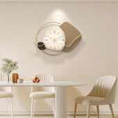 卧室静音挂表客厅家用时钟挂墙现代简约餐厅网红背景墙上时钟挂墙