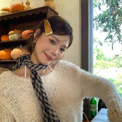金色漆皮侧边发夹女2025新款高端韩系前额刘海碎发夹子头饰
