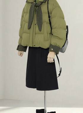 LILY MOST连帽羽绒服女2025冬新款宽松加厚保暖90白鸭绒短款外套