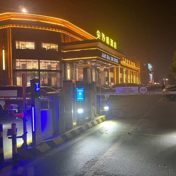 停车场道闸栏杆一体机遥控升降起落直杆电动栅栏小区门禁拦车门卫