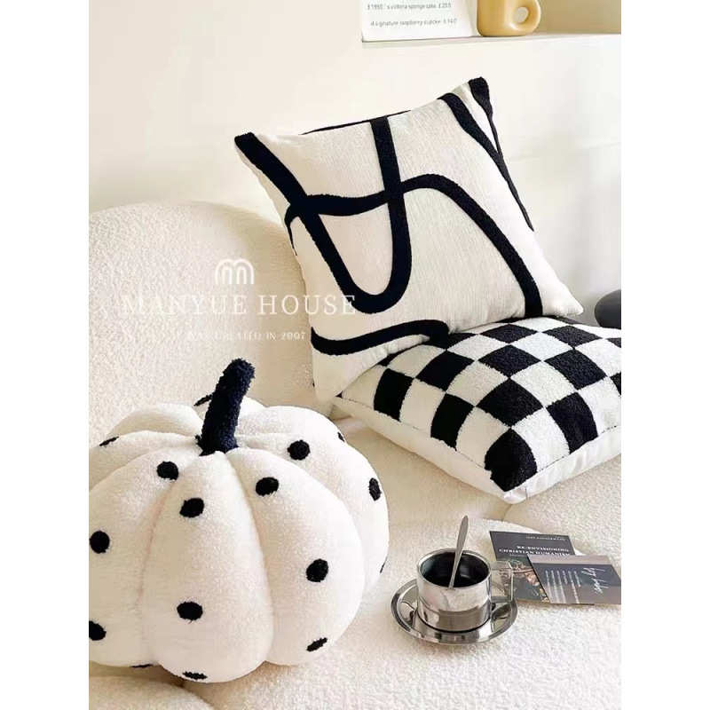 高档抱枕新款南瓜飘窗沙发抱枕ins风可爱轻奢民宿酒店格子枕套