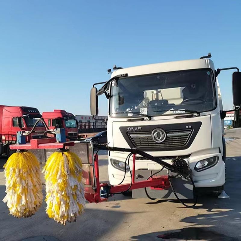 厂家供应城市护栏清洗机高速公路波形护栏清洗机防撞护栏清洗机