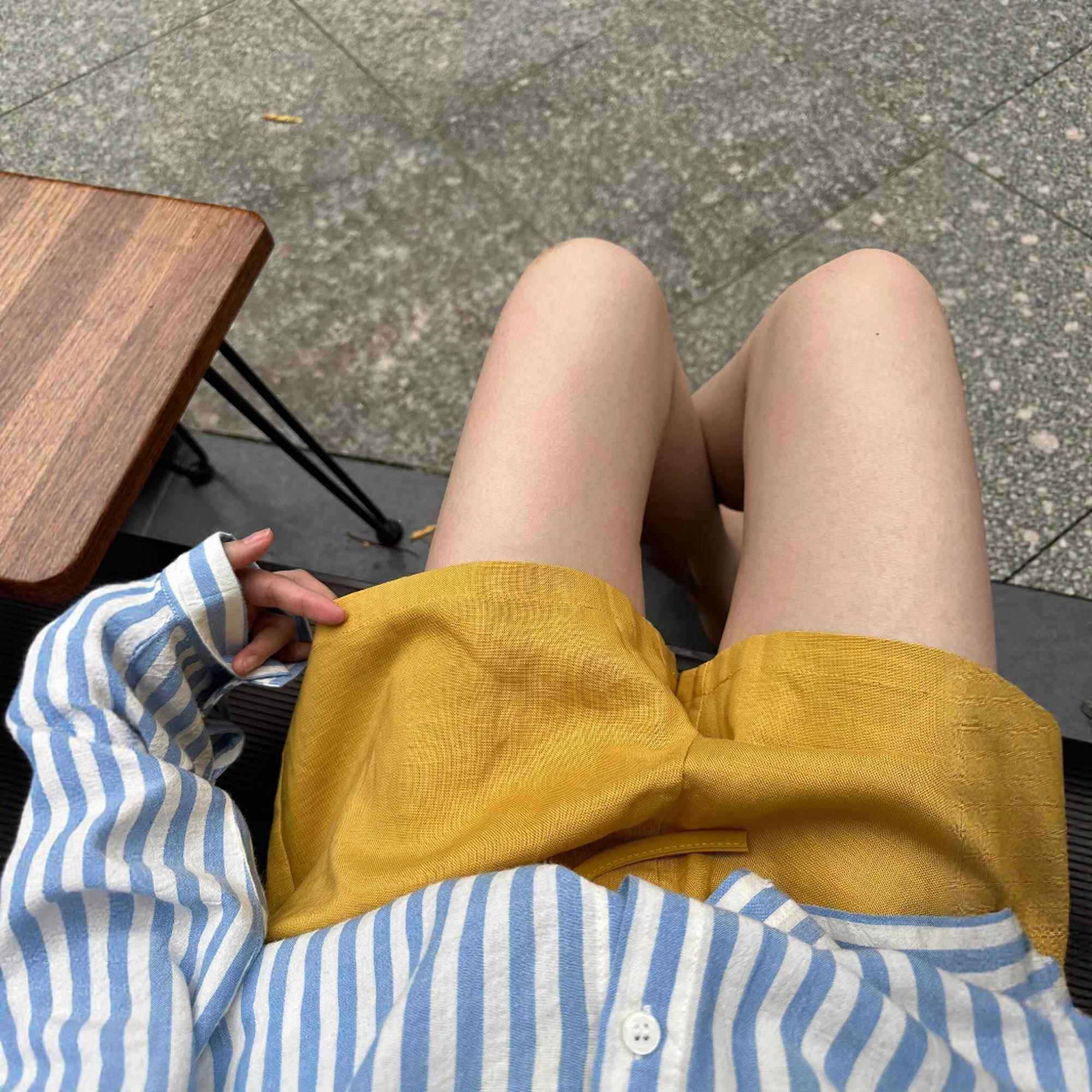 日系黄色亚麻短裤女2026新款外穿夏高腰阔腿显瘦a字休闲棉麻裤子