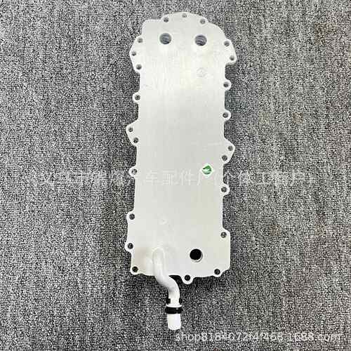 适用路虎3.0 机油散热器 变速箱散热器 LR039821/ 8W936A642AE