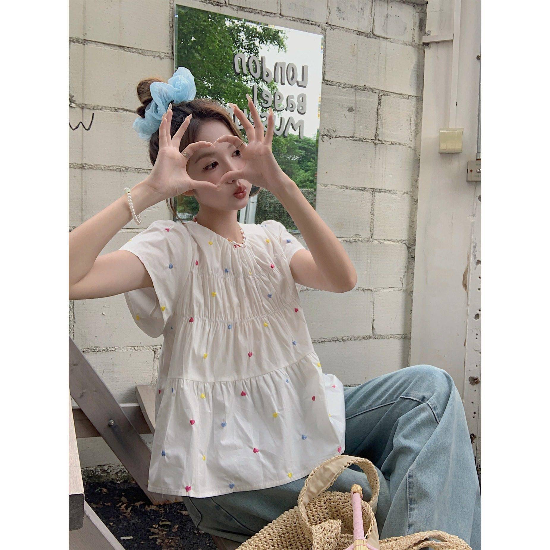 爱心刺绣小飞袖短袖衬衫女夏季甜美韩系宽松休闲白色小衫衬衣上衣