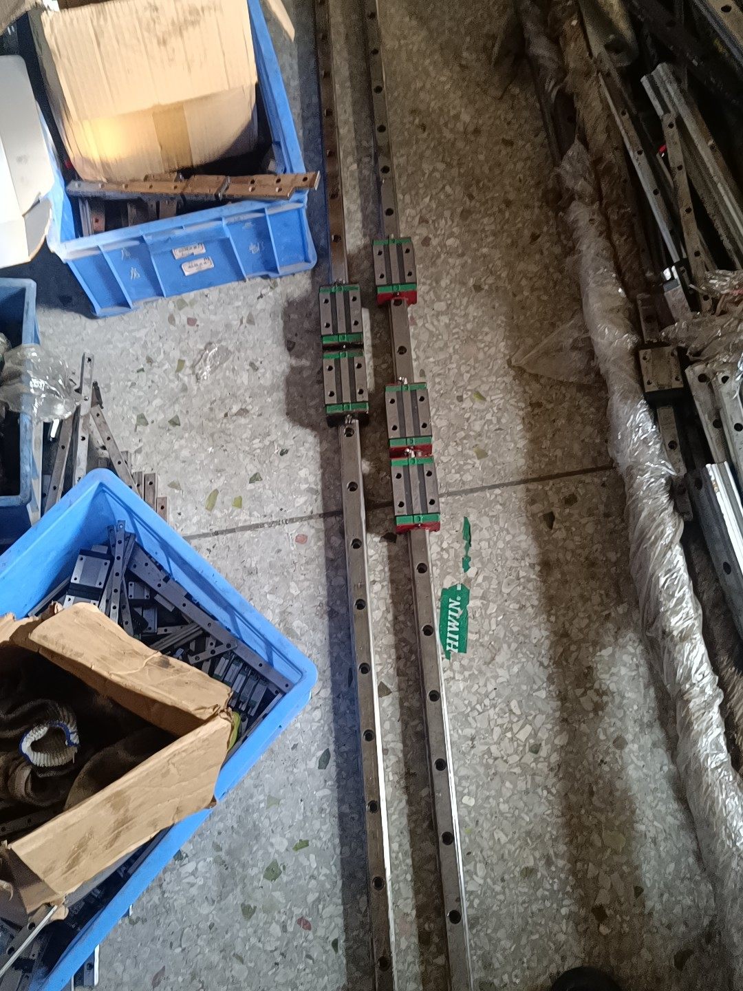 上银导轨滑块HGH30,长1.5米左右一轨两滑块，两条起包邮