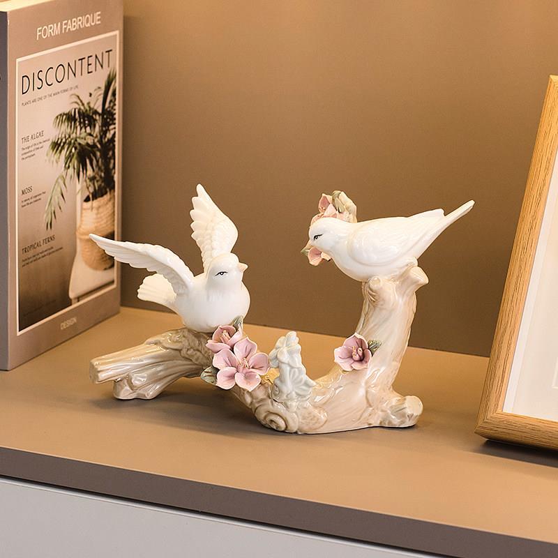 客现简约陶瓷小鸟摆件家居厅柜酒软装饰树枝小鸟品欧式房间桌代面