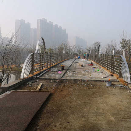 304不锈钢复合管护栏 桥梁栏杆 海口景观护栏 灯光扶手栏杆供应