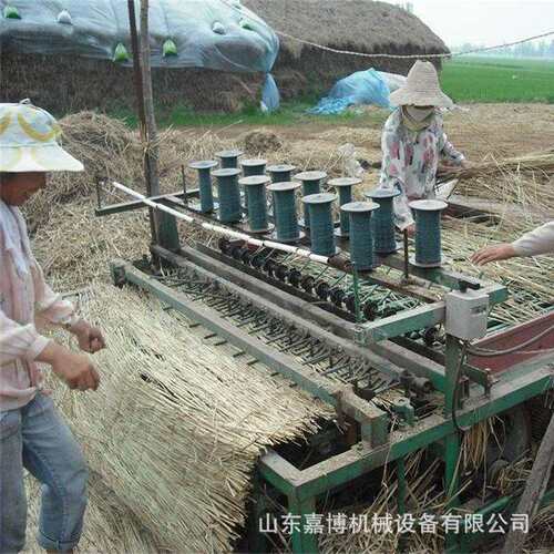 吉林冬季用草帘编织 防寒温草帘机 道果木理苗圃覆机盖草保毡子