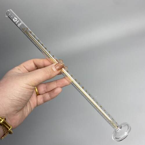 玻璃量筒定制款 分度0.01量筒 高精度量筒 实验室用玻璃量筒 可客