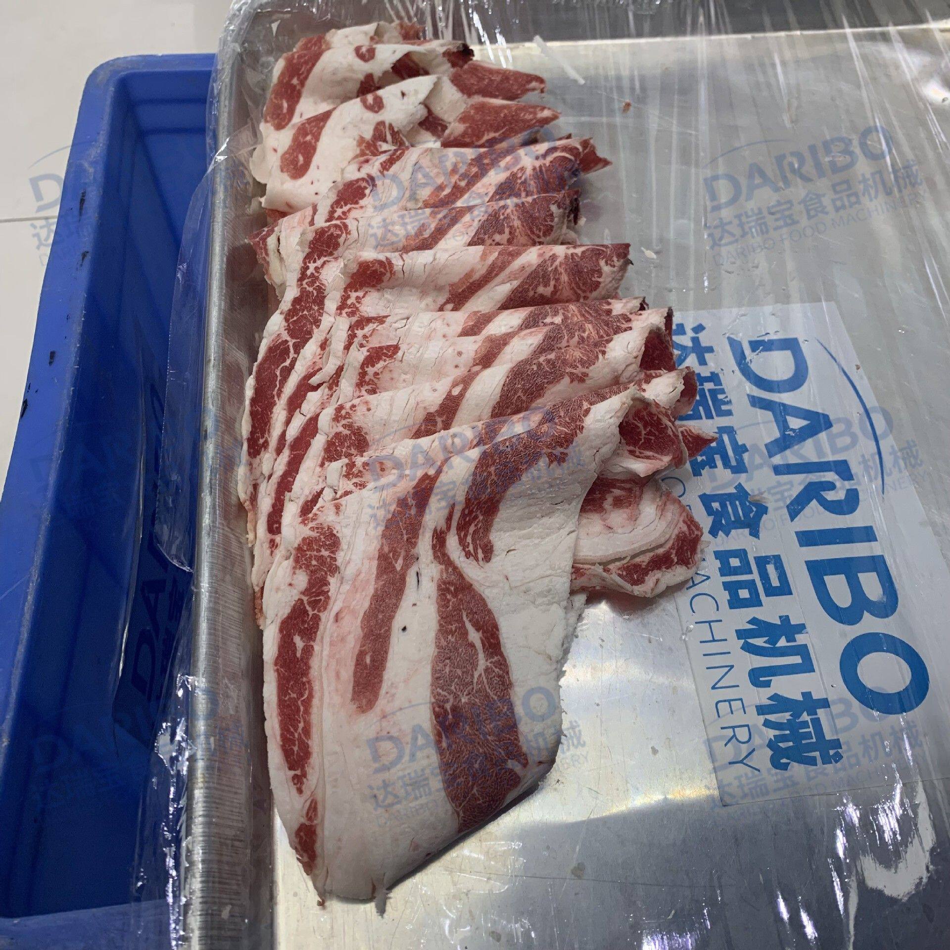 l冻品带传送带砍排机商用 银鳕鱼和牛雪花肥牛切片机厚薄可调