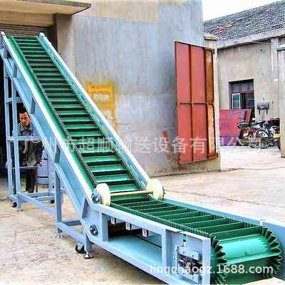 厂家供应CS—852Z型带式输送机挡板爬坡传送机物料运输机