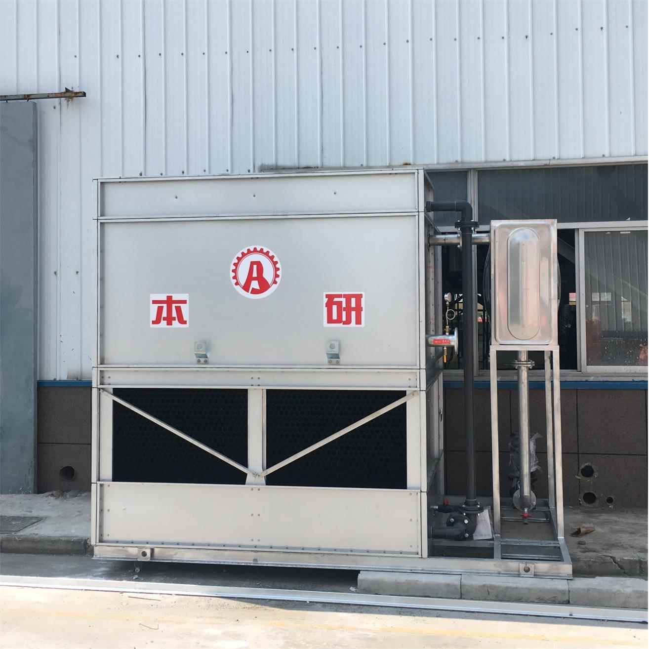上海厂家供应闭式冷却塔本研工业冷水塔方形玻璃缸凉水塔降温设备