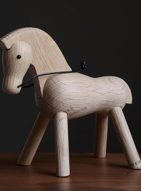白马 家居装饰办公室实木摆件创意生日礼物送男友手工木质工艺品