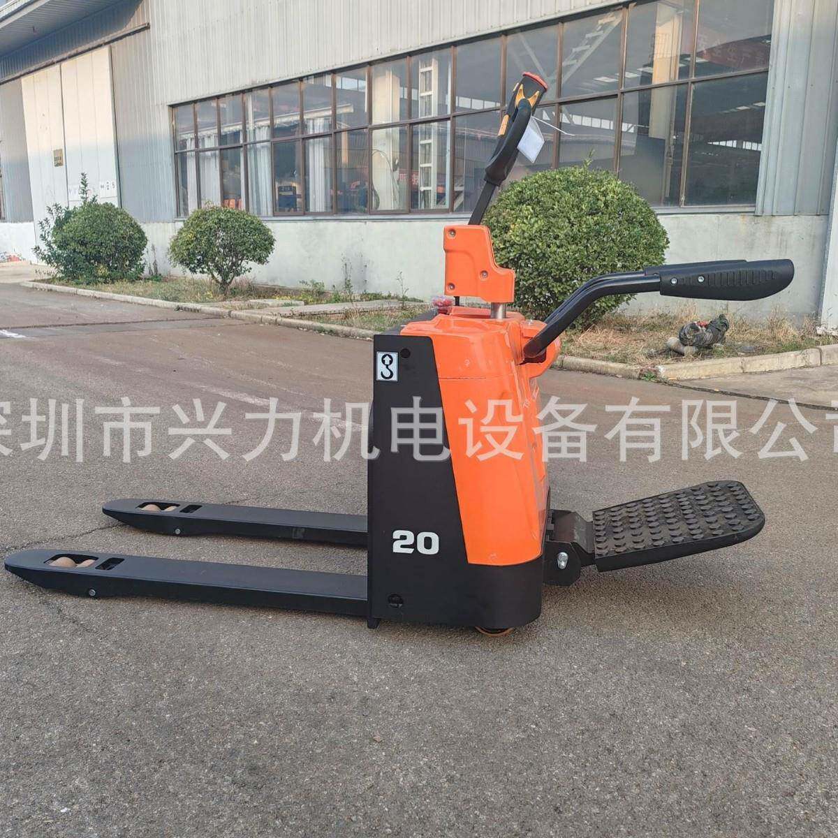 CBD20全电动搬运车站驾式叉车3吨全电动唧车液压托盘车好拉牌