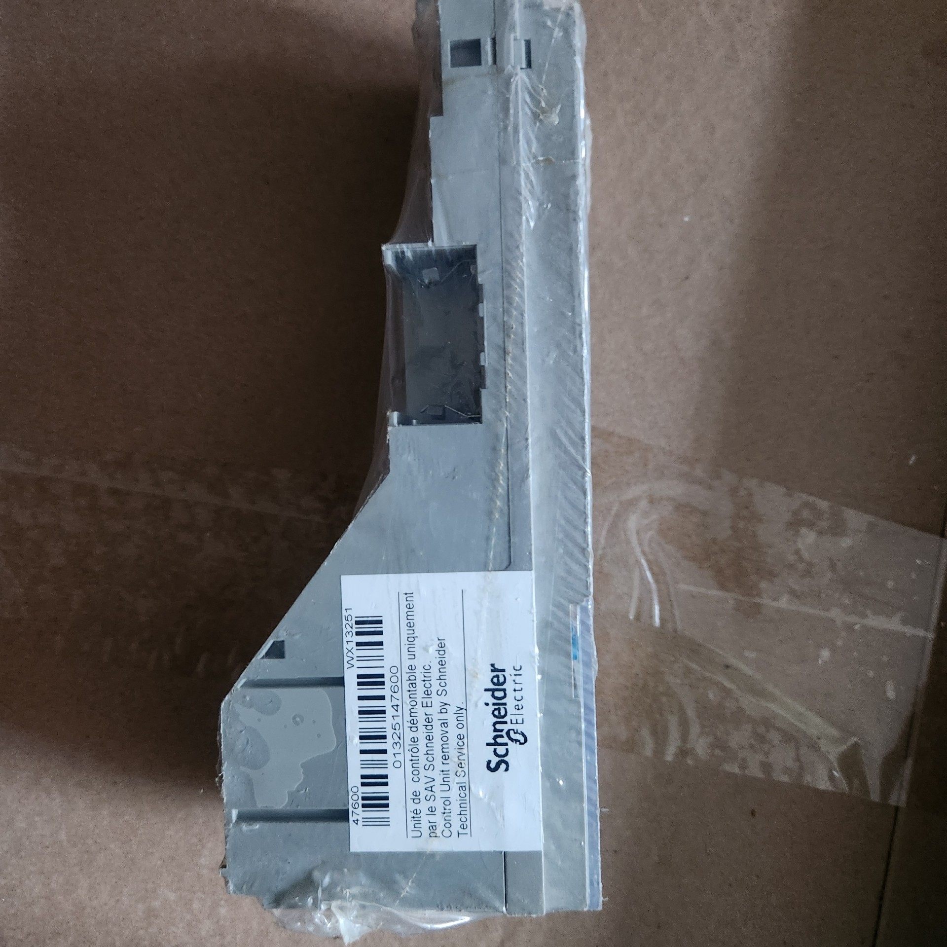 施耐德Micrologic 2.0 E控制单元，全新原装，。