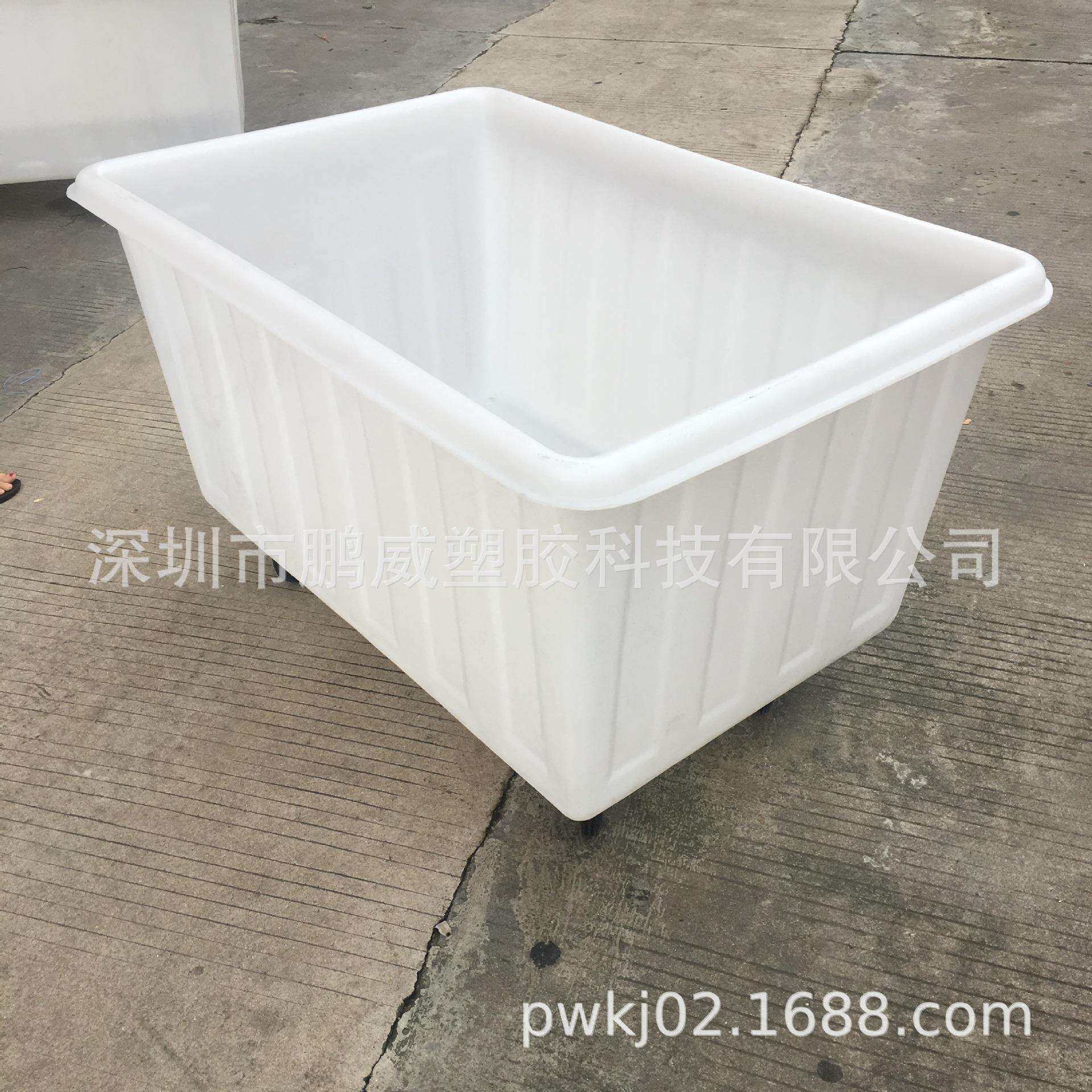 供应上海嘉定500L加强筋大水箱 通用型滚塑带轮子周转箱 白色现货