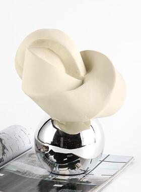 现代轻奢装饰品摆件售楼处艺术家居样板间抽象几何扭曲缠绕工艺品