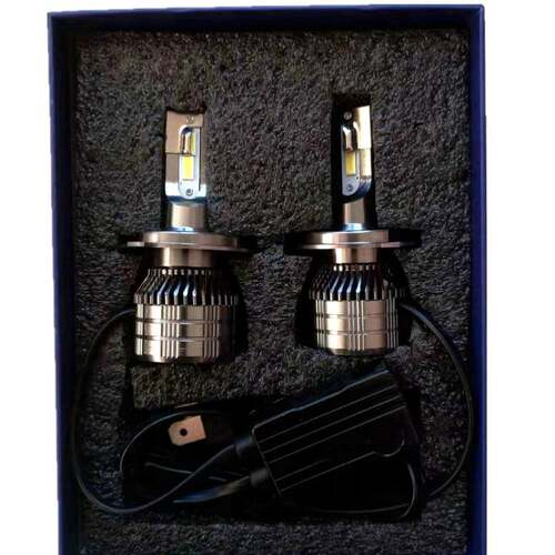 超亮LED大灯H1 H3 H4 H7 9005/9006 12V 24V 汽车LED灯长寿命